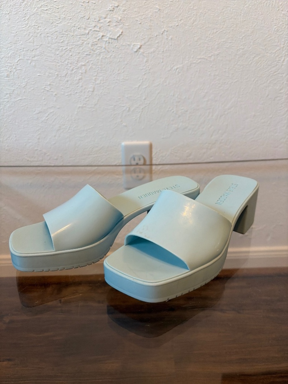 Steve Madden jelly heels